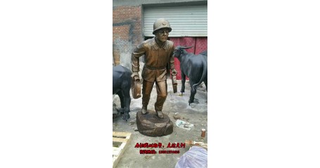 消防员雕塑