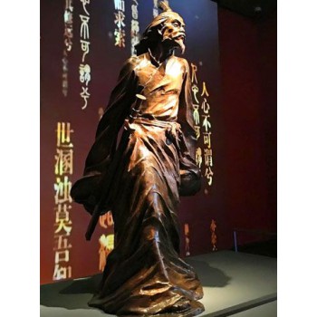 湖南人物雕塑屈原像长沙博物馆