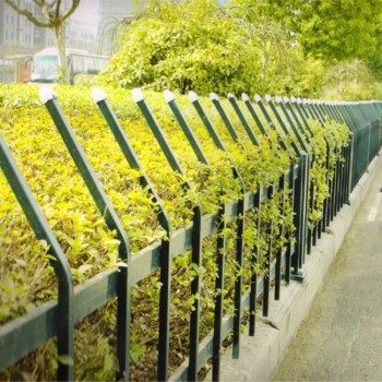 热销铁质草坪护栏道路两旁绿化带隔离防护栏 小区花池围栏