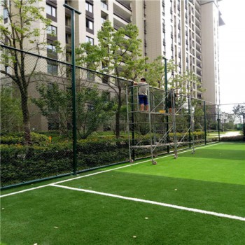 上海体育场隔离网 厂价推出 运动场围栏网价格 篮球场围栏