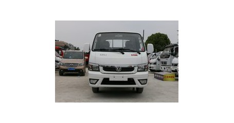 东风途逸货车110马力 3.8米单排栏板小卡(国六)