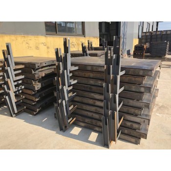 防撞塑料墙模具  防撞墙模具 高速公路不可缺少