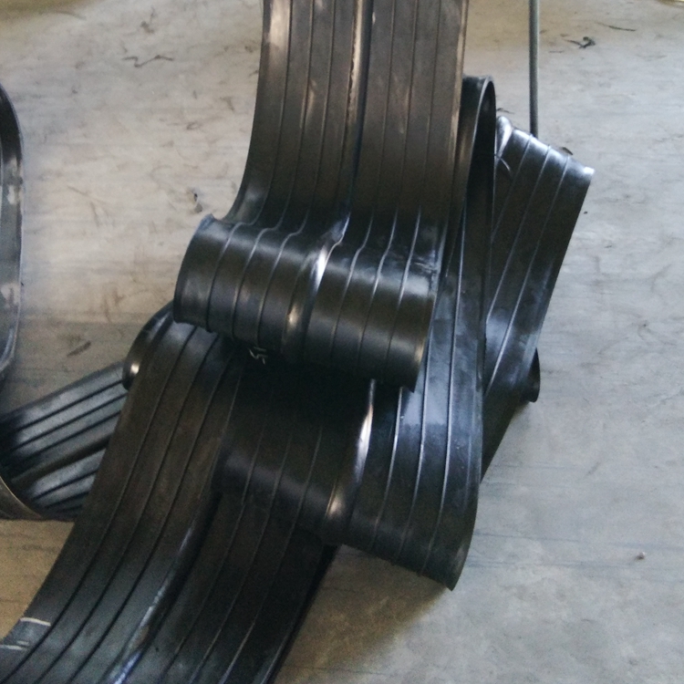 Medium buried rubber waterstop