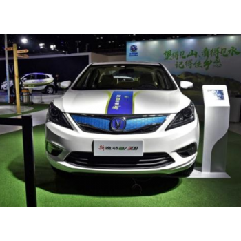 新逸动EV