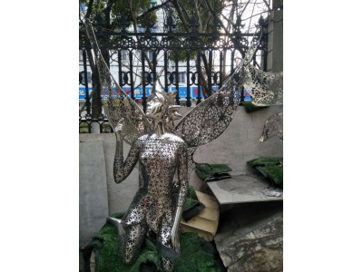 不锈钢人物雕塑 天使镂空人物雕塑园林