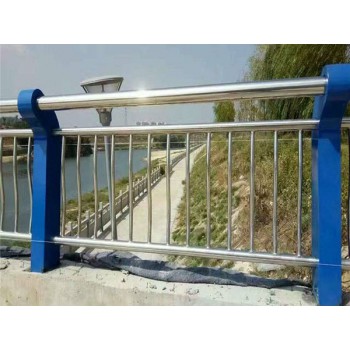 304不锈钢复合管护栏 桥梁景观护栏杆 防撞护栏供应商