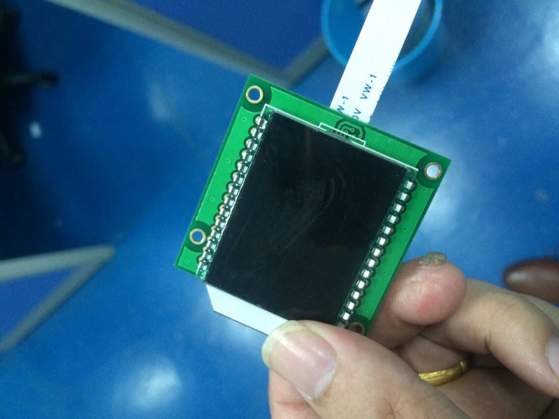 JR9005A-01 出口型VA黑膜液晶段码显示屏3