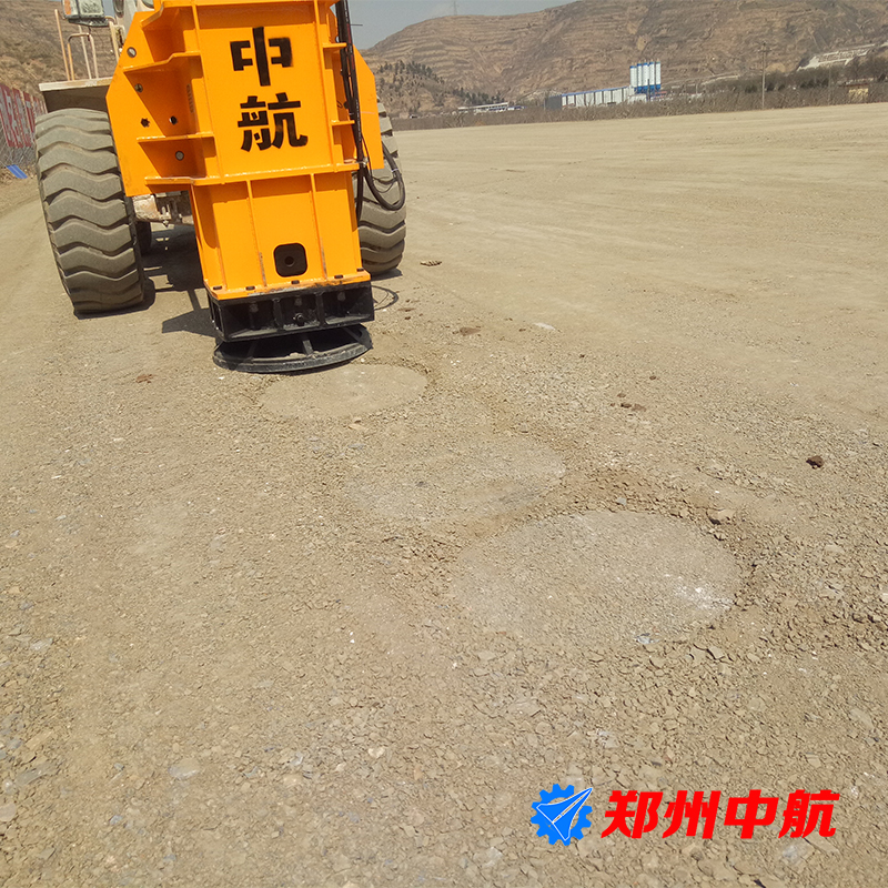 液压夯冲击压路机指导报价郑州中航郑州威派