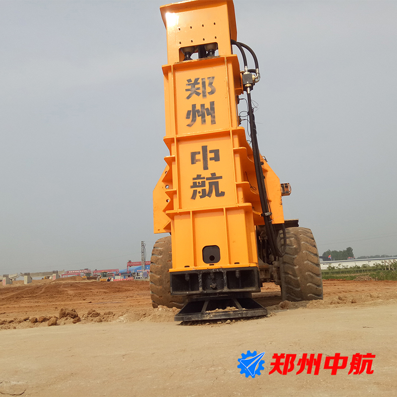 装载机夯实机 冲击压路机行情价格郑州中航