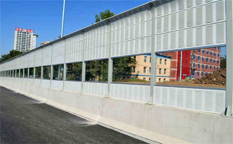 公路隔音厂家定做公路隔音德航声屏障价格