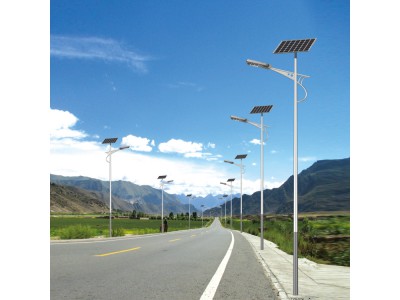 吉林7米led路灯7米30瓦太阳能路灯7米太阳能路灯价格