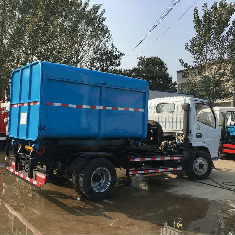 东风D6勾臂垃圾车 (3)