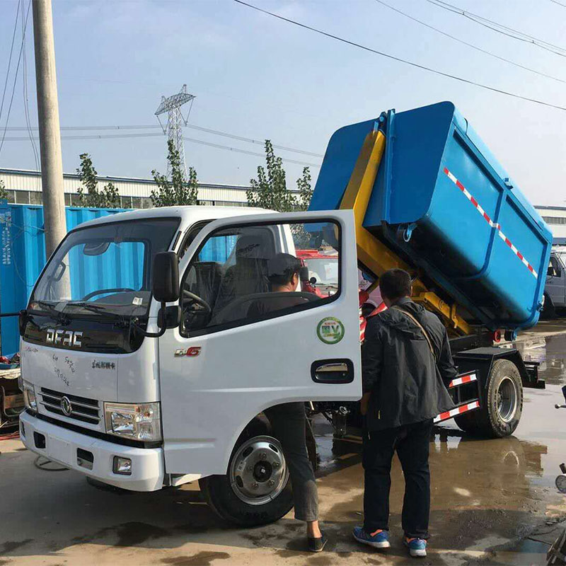 东风D6勾臂垃圾车 (6)