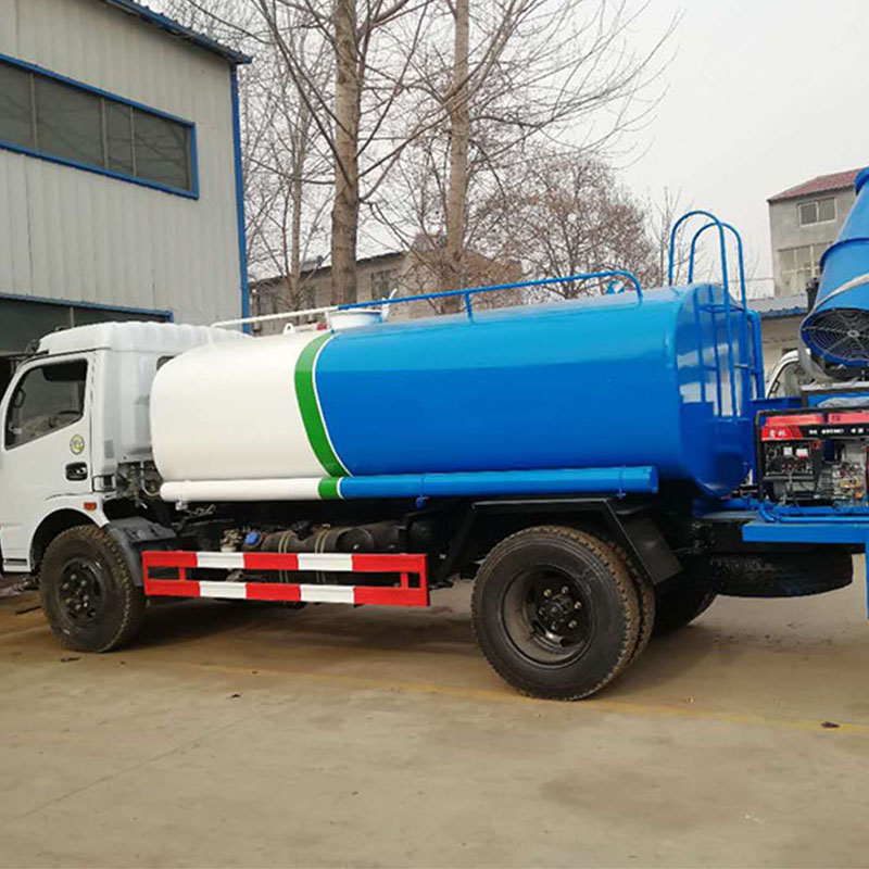 东风D7雾炮洒水车 (2)