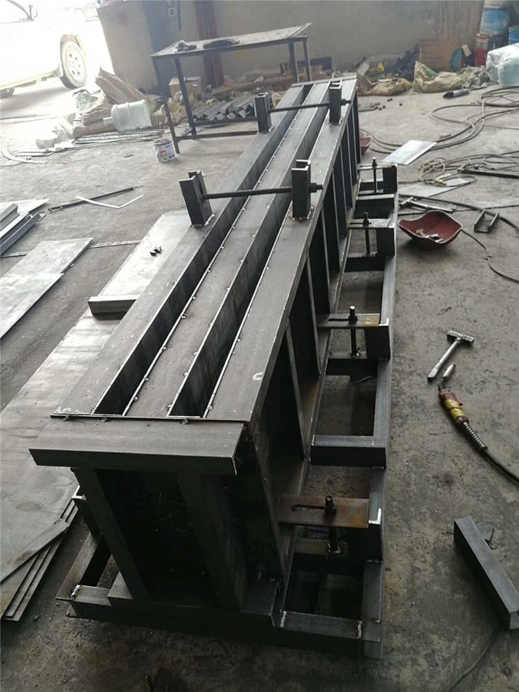 围墙模具0