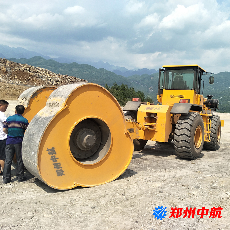 珠海市梅花碾 冲击压路机冲击碾郑州中航冲击压实机冲击碾压机价格好品牌