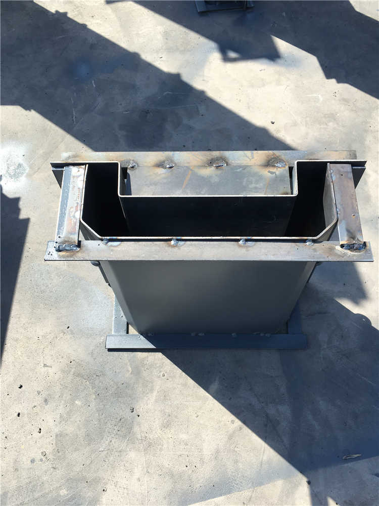 水沟模具15