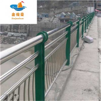 不锈钢复合管桥梁护栏栏杆、道路安全隔离栏、不锈钢复合管