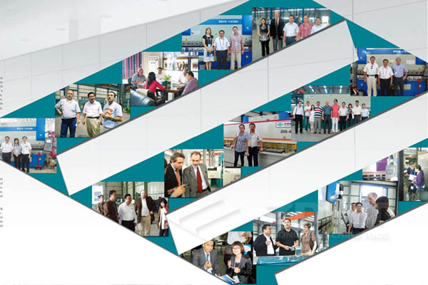 手动挠度补偿工作台.jpg 手动挠度补偿工作台.jpg