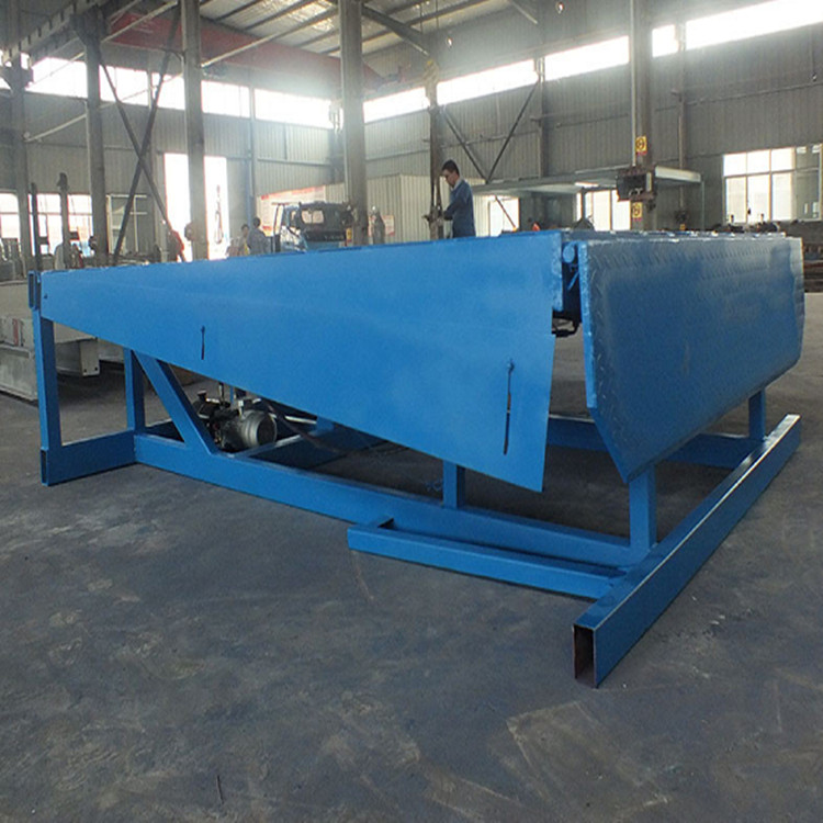 固定式集装箱登车桥