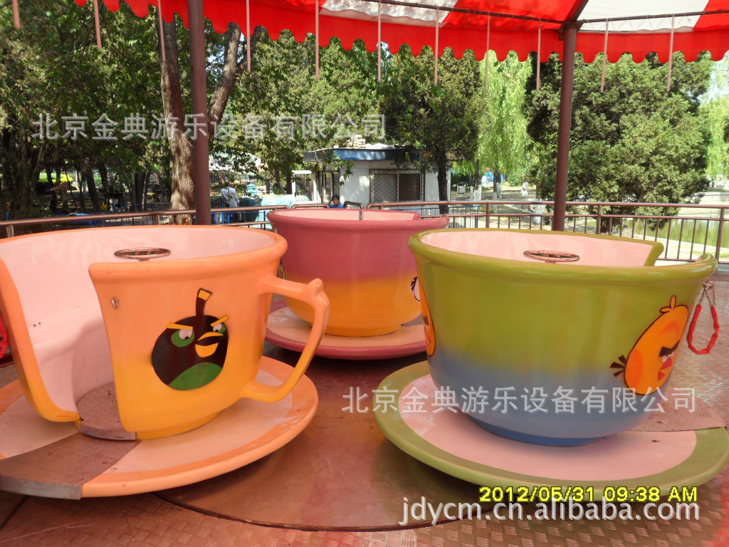 北京金典游乐 旋转类游艺设施 转转杯游乐设备 传统游乐项目示例图15