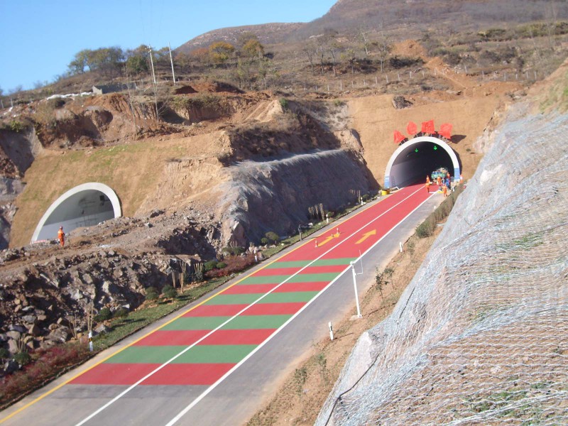 高速公路隧道、涵道2