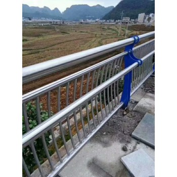 道路护栏