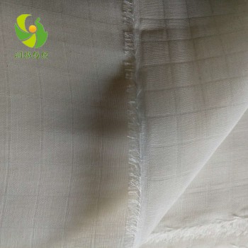 泰安润棉纺织厂家直销精梳竹纤维棉纱布面料床品布料双层方格柸布