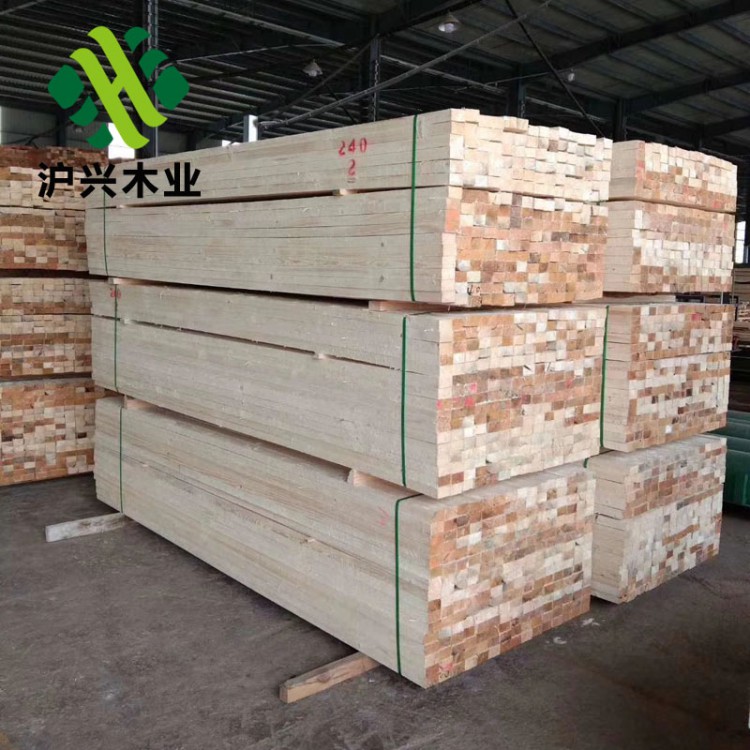 沪兴木业优质樟子松建筑木方防腐木板材木龙骨