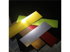 为何氧化铝板加工在运用进程中会变黑呢？