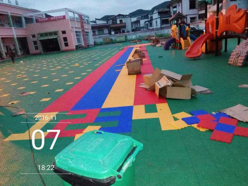 新余篮球场悬浮地垫 新余篮球场悬浮地垫