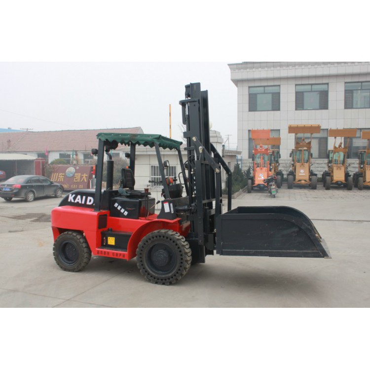 四驱越野叉车 厂家供应 支持定做