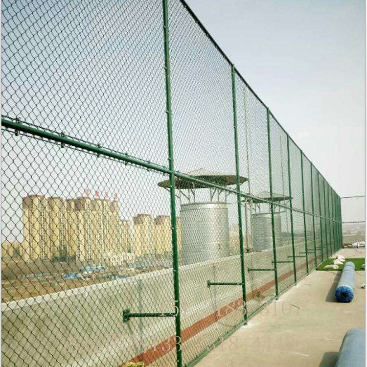 体育场围网 体育场围网价格 镀锌喷塑球场围网 质量保证