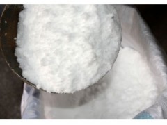 硼酸