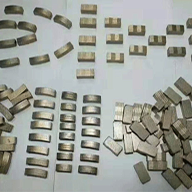 金刚石齿