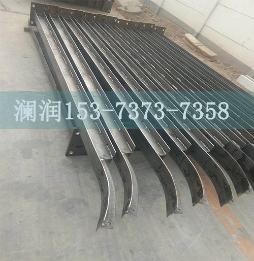 铁路防护栅栏网价格