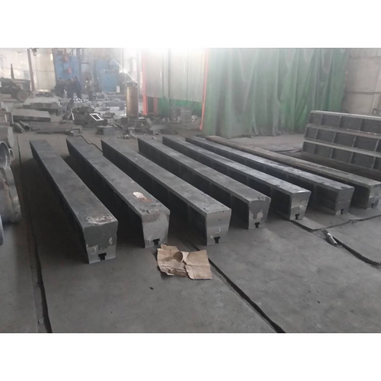 铸造厂供应各规格铸铁地轨 铸铁地平 铁地板系列定制