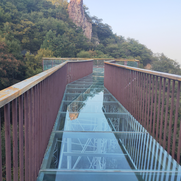 玻璃吊桥悬索桥景观桥厂家直销