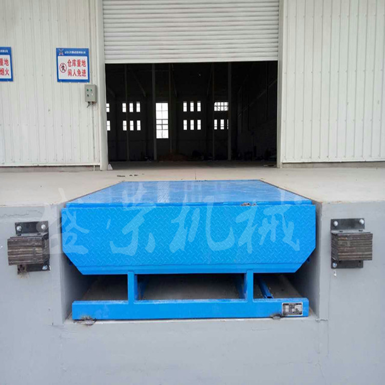 电动液压固定式登车桥 物流专用装车登车桥 装卸平台