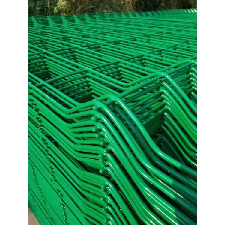 双边丝护栏网绿色铁丝网围栏双边公路铁丝隔离网绿色厂家直销