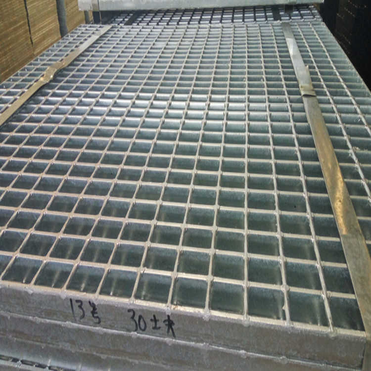 厂家生产钢格板|镀锌钢格板|钢格栅板|脚踏板