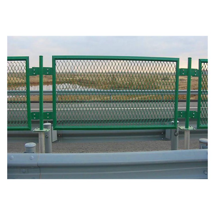 供应桥梁防眩防抛网 菱形钢板网护栏 高速公路防眩网