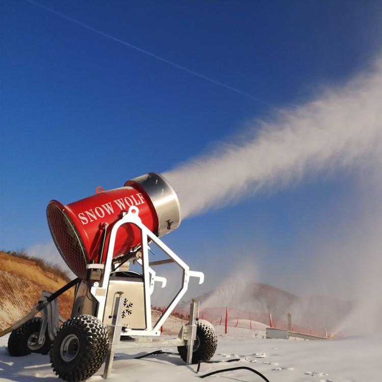 人工造雪机滑雪场造雪温度 厂家案例分析造雪机价格报价