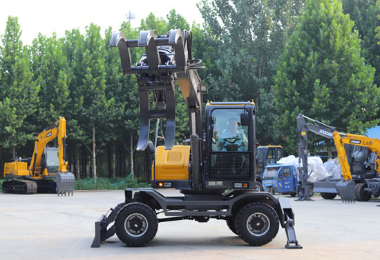 BD95W-9G轮式挖掘机