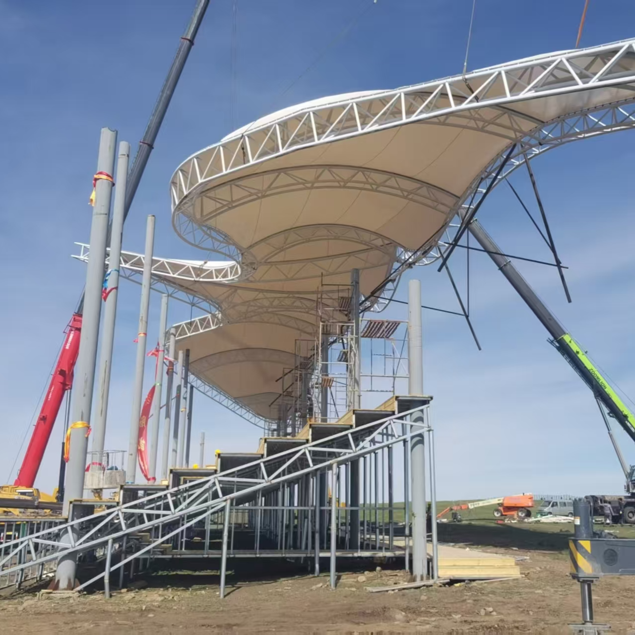 体育场膜结构看台