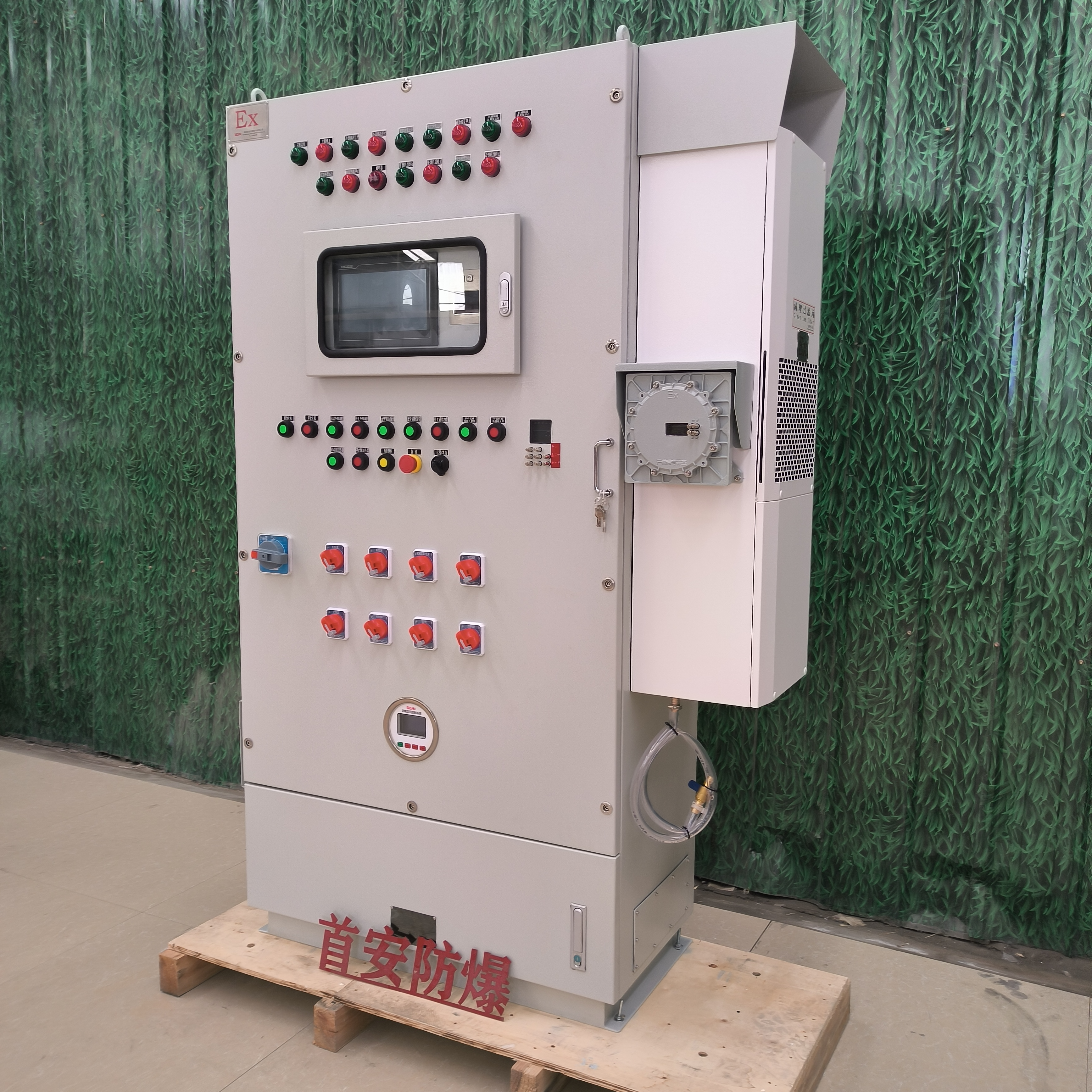 首安防爆机柜空调，变频器防爆正压柜配套空调散热