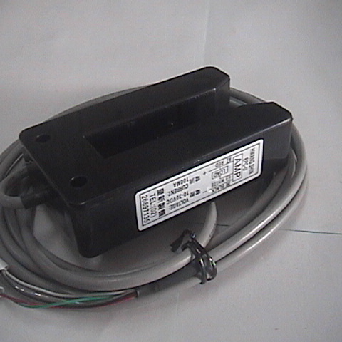 供应：  `HOLLY`保险丝HC10aR5U6 HC10aR5U0 HF-103D 