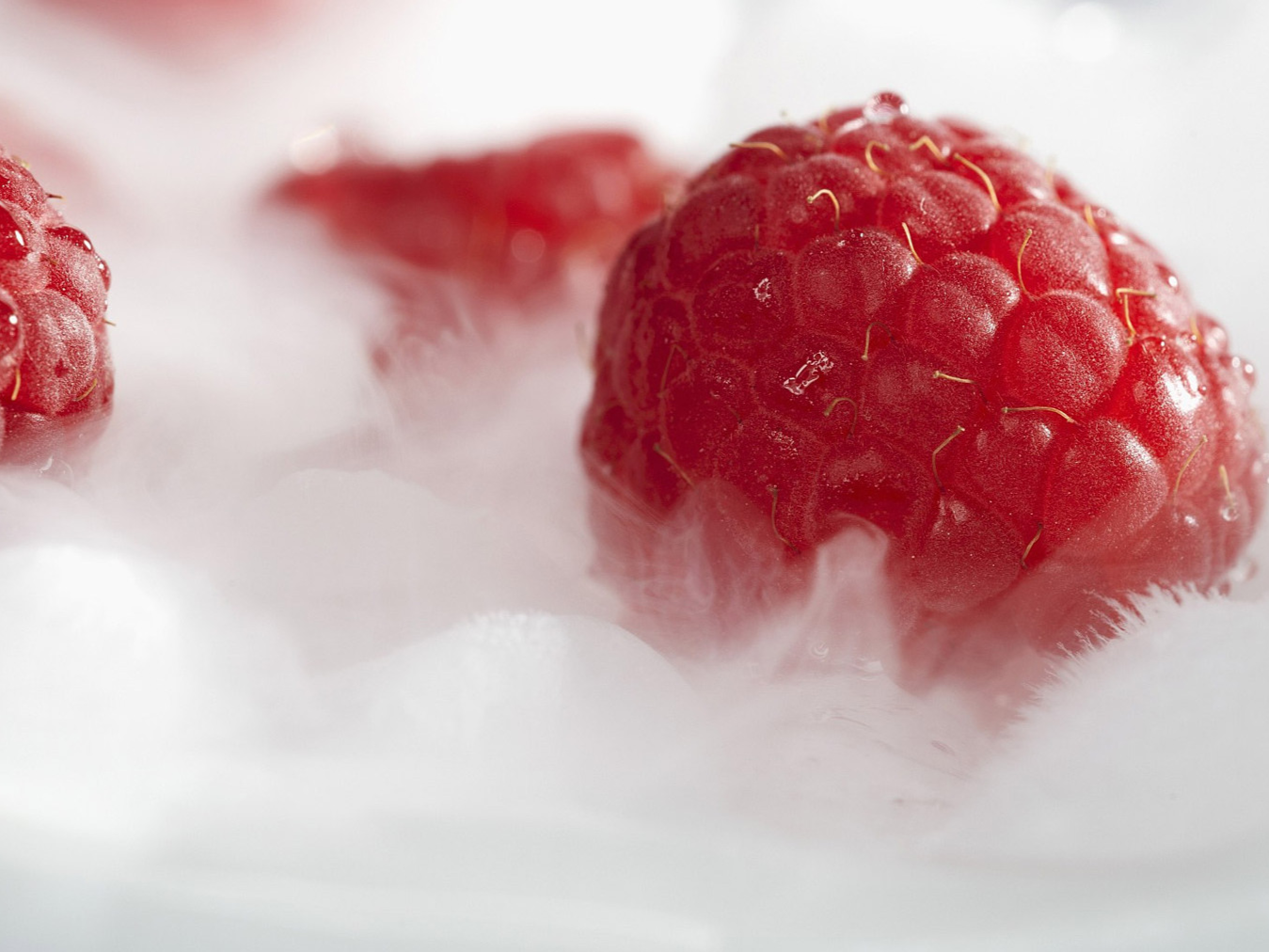 为什么用干冰保存食品比用冰块更好