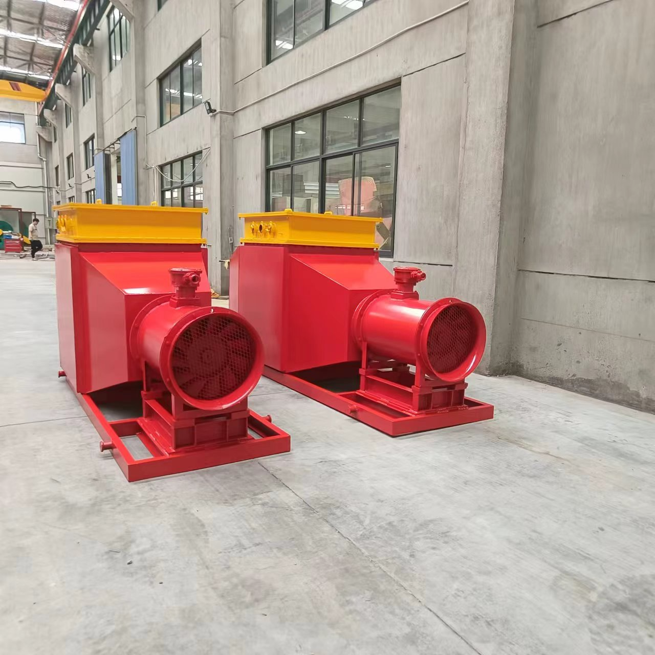 矿用防爆热风机组