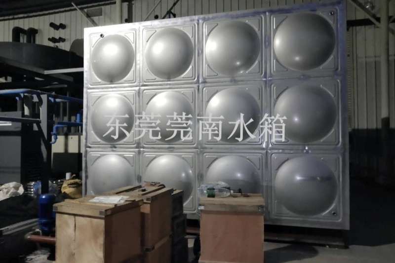 观澜光启银星24吨保温水箱